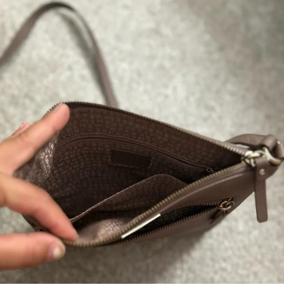 Kate Spade Laurel Way Rima Crossbody - Picture 5 of 10